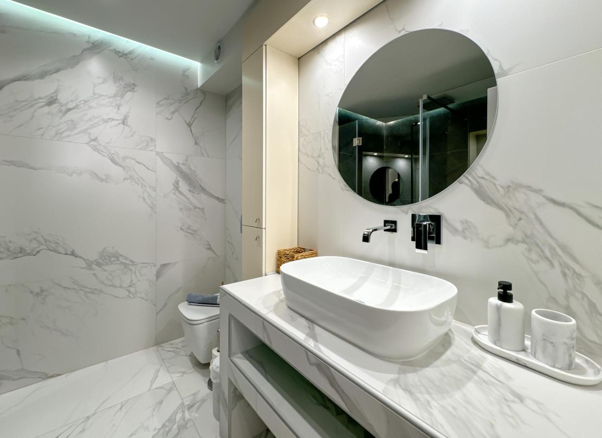 Luxury Downtown Apartment Α6 Thessaloníki Exteriör bild