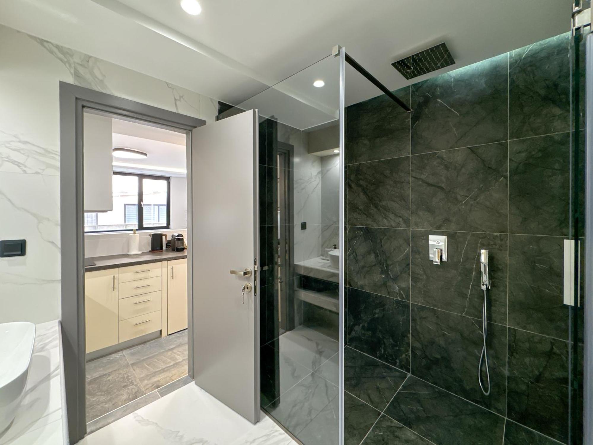 Luxury Downtown Apartment Α6 Thessaloníki Exteriör bild